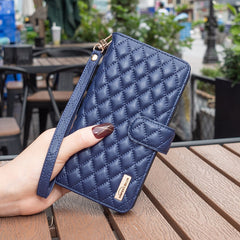 User holding TPU leather wallet case for iPhone 15