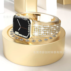 Comfortable metal Apple Watch band for daily wear