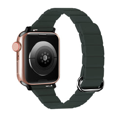 Fashionable wristband design for Apple Watch