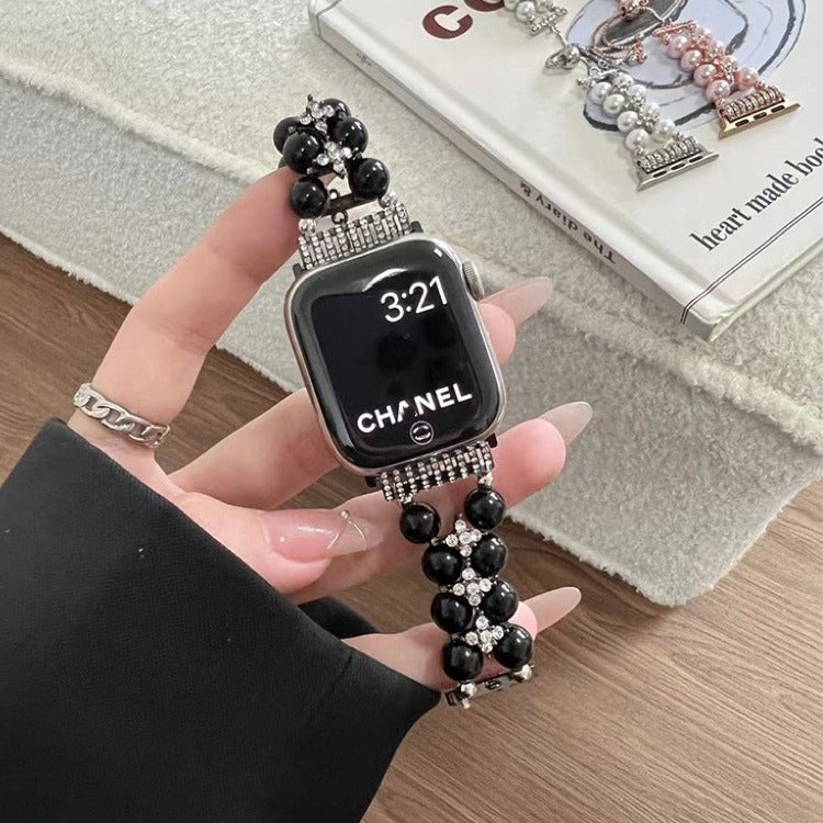 Fashionable Pearl Chain Metal Strap on Apple Watch - Image 5