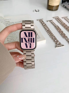 Various sizes of Starlight Metal Apple Watch Band