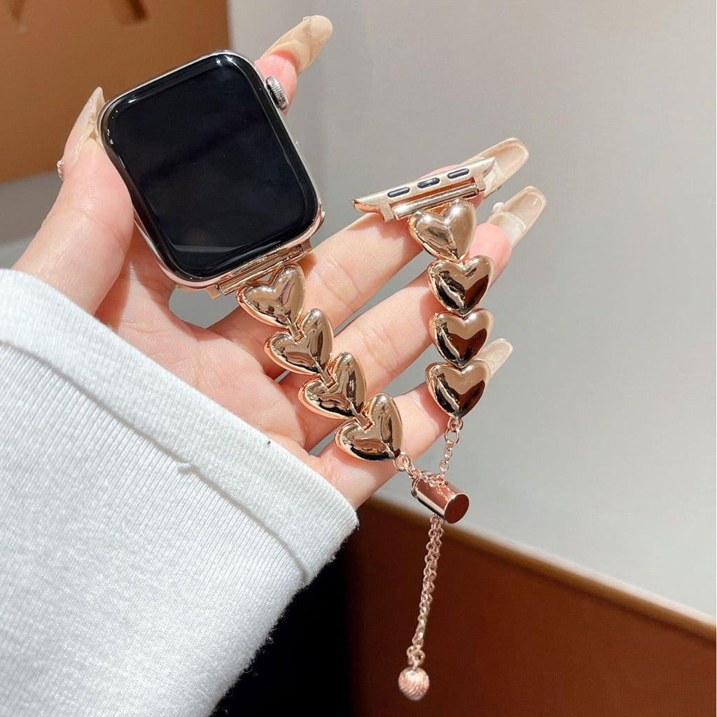 Close-up of adjustable heart link bracelet feature