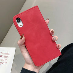 Durable leather phone case with anti-fingerprint