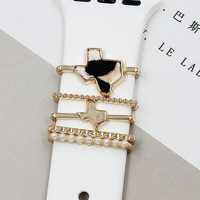 Lifestyle image of silicone watch band on a wrist