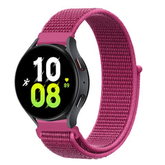 Nylon watch band showing wrist size compatibility