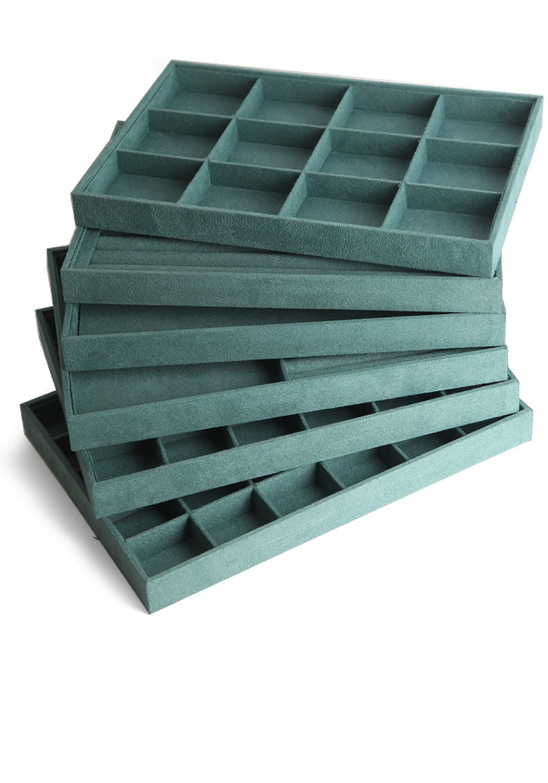 Elegant storage solution for necklaces and bracelets