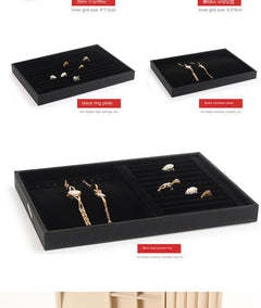 Stylishly organised jewellery in the tray