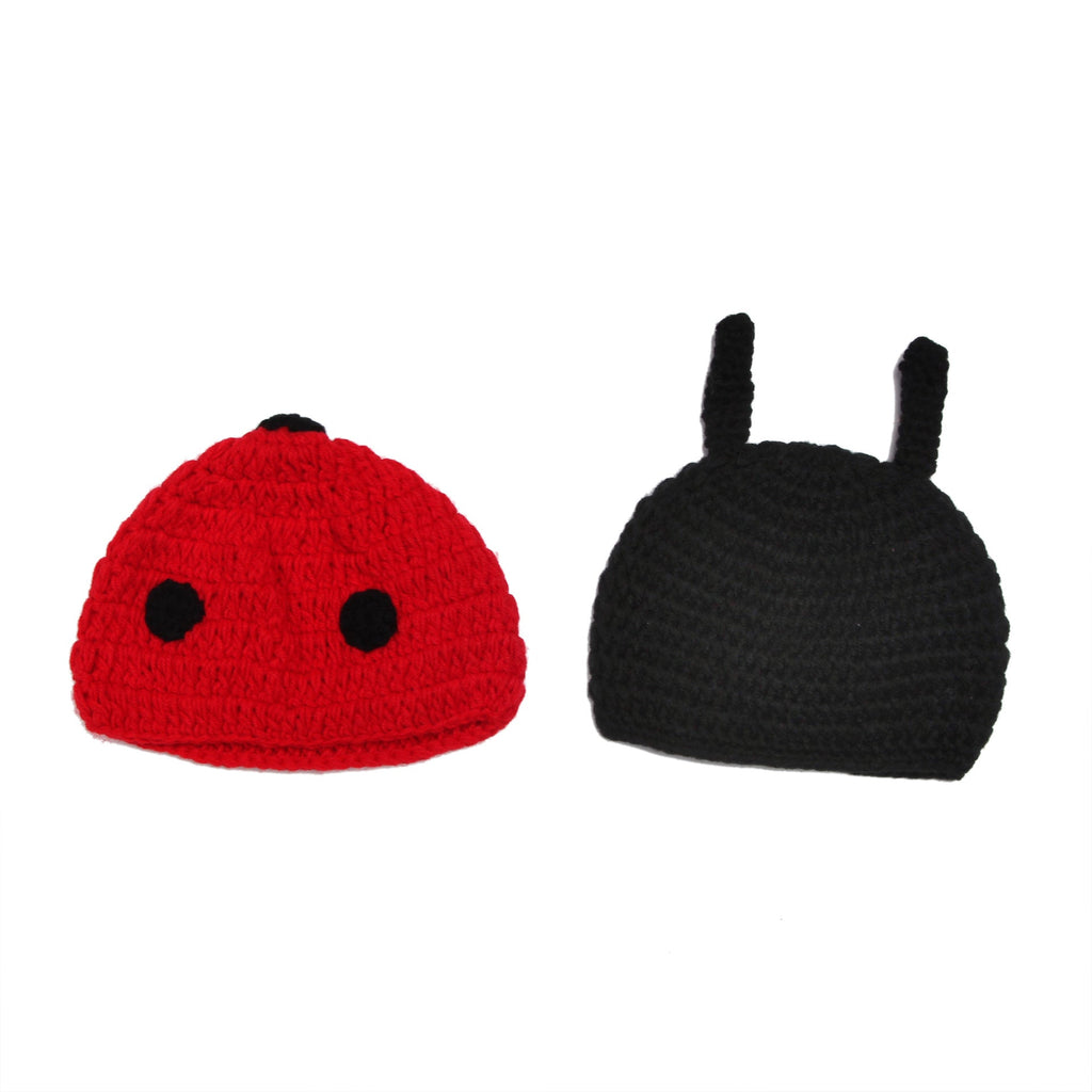 Matching beetle-themed outfit for newborns