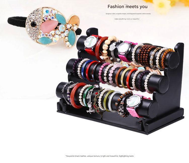 compact jewelry display for retail use