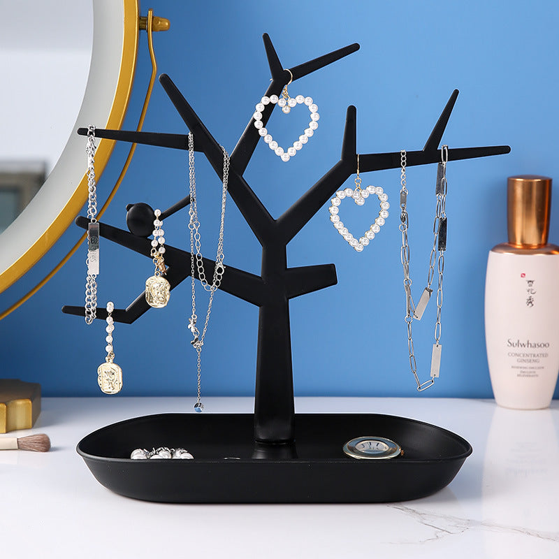 Compact jewelry storage for modern interiors