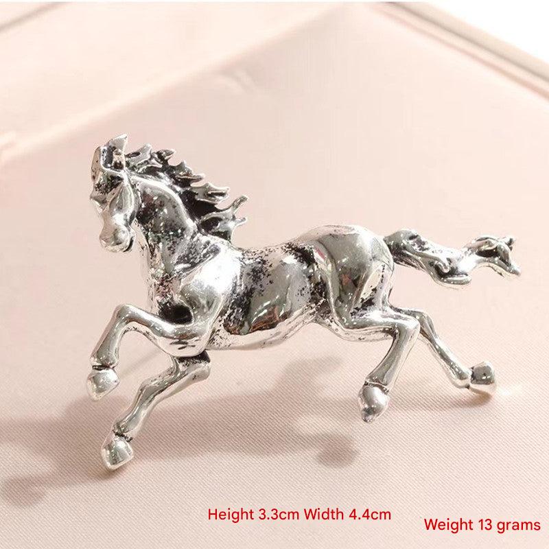 Unique vintage brooch for any occasion