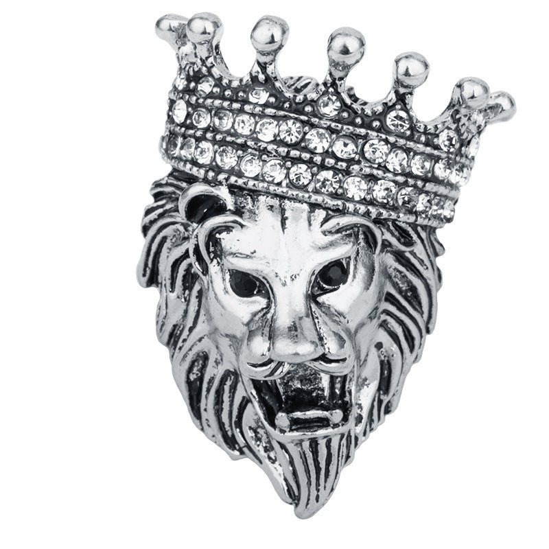 Elegant alloy lion brooch in antique gold finish
