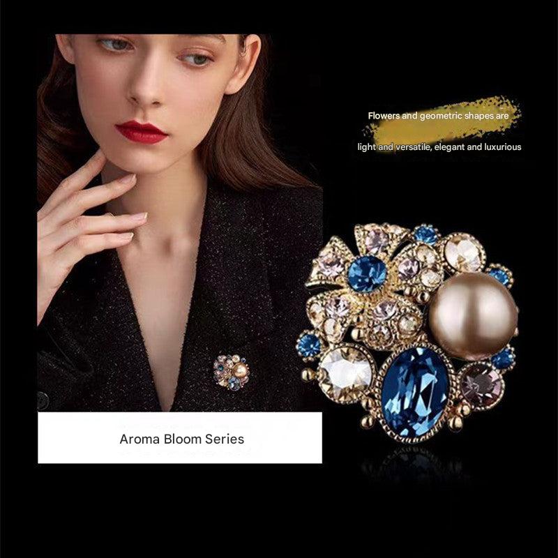 Stylish Wedding Pin Image 4