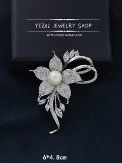 Beautiful floral accessory pin 8