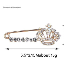 Decorative Brooch Close-Up - Image 7