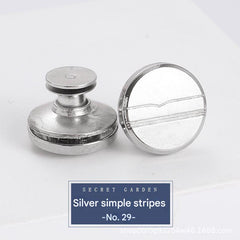 Stylish Representation of Adjustable Fit Jeans - Image 7