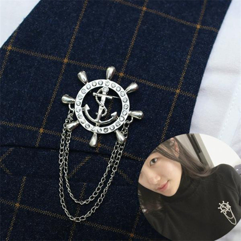 Versatile Brooch for All Occasions Image 6