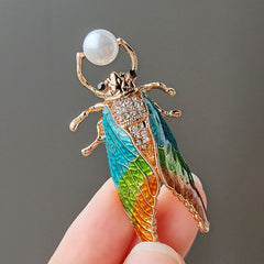 Handmade cicada brooch image 2