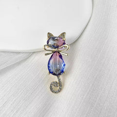 Iridescent cat brooch pin side view