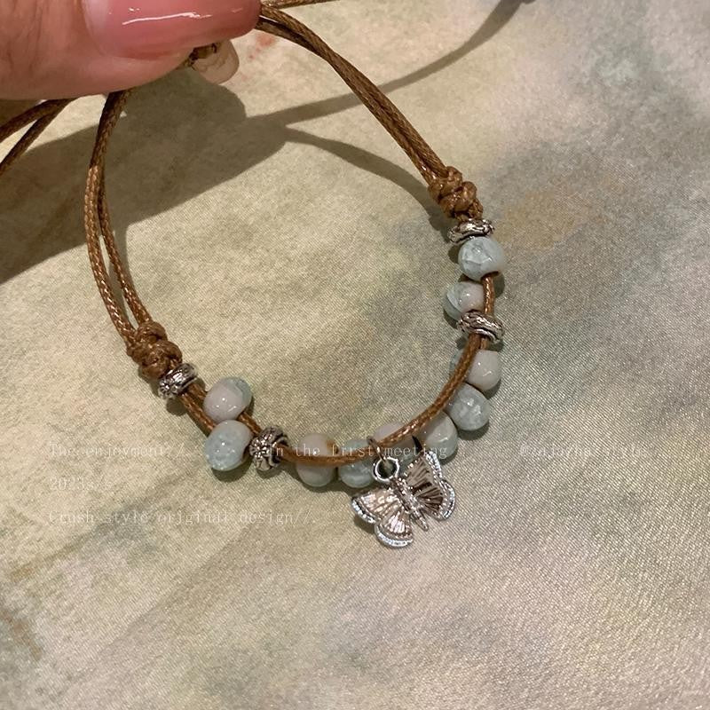 Elegant bracelet packaging image 9