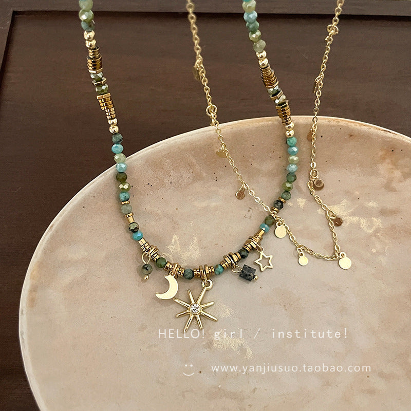 Layered necklace for versatile wear