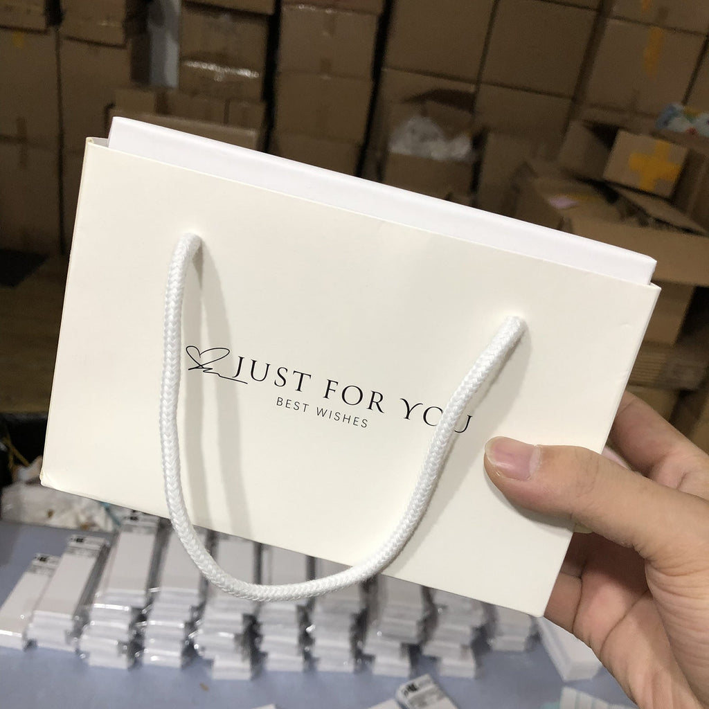 Eco-friendly gift bag showcasing sustainability