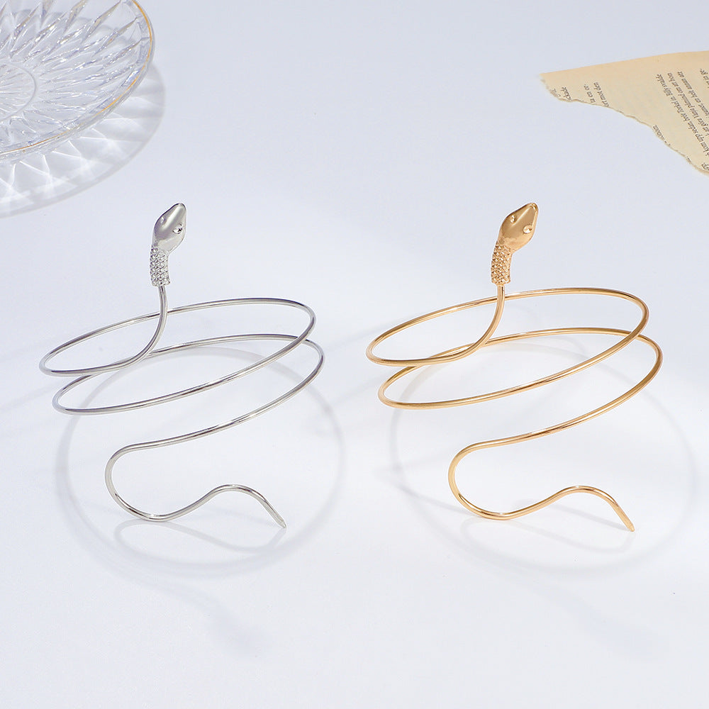 Elegant snake cuff bracelet with intricate detailing image 3