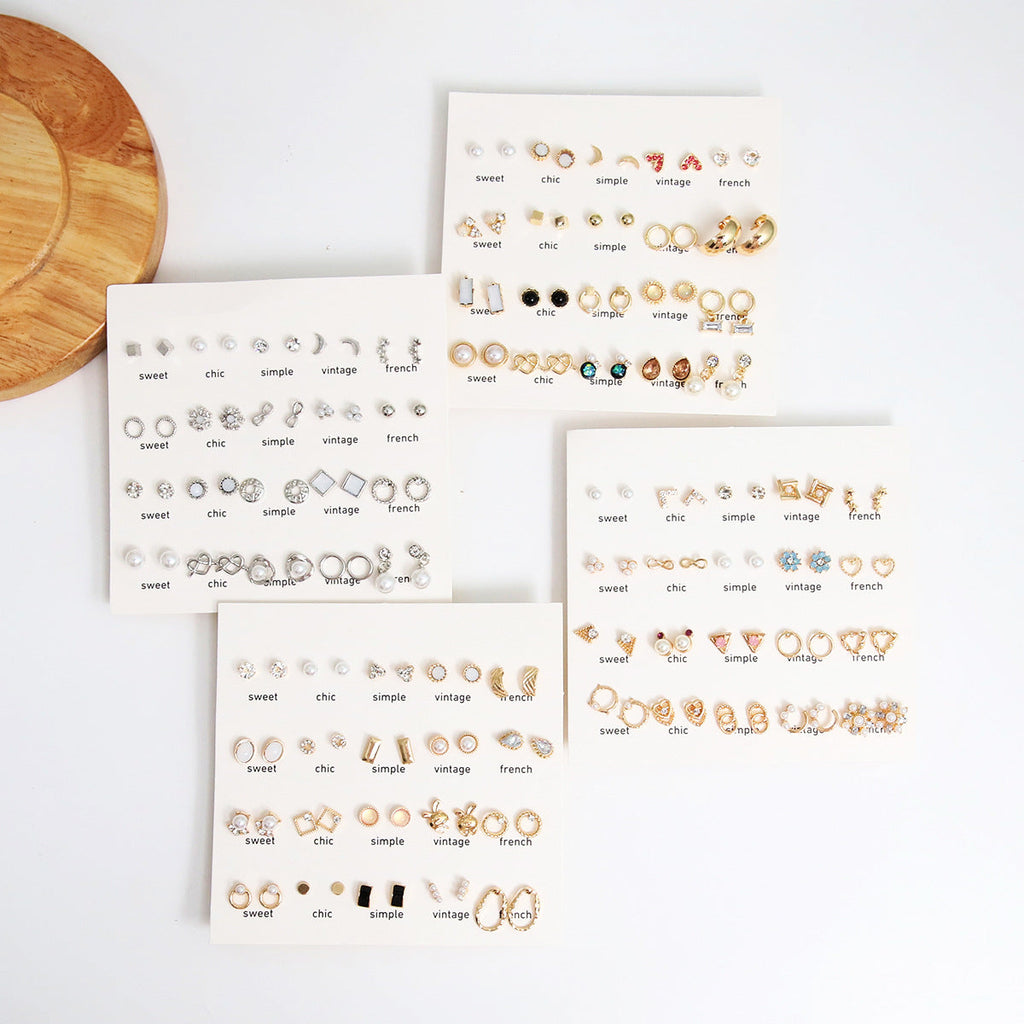 Stunning Pearl Earrings Set Image 3