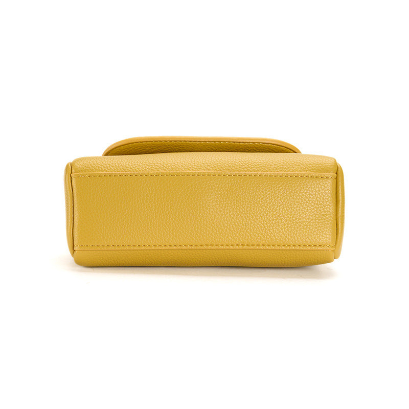 Women's shoulder bag in yellow