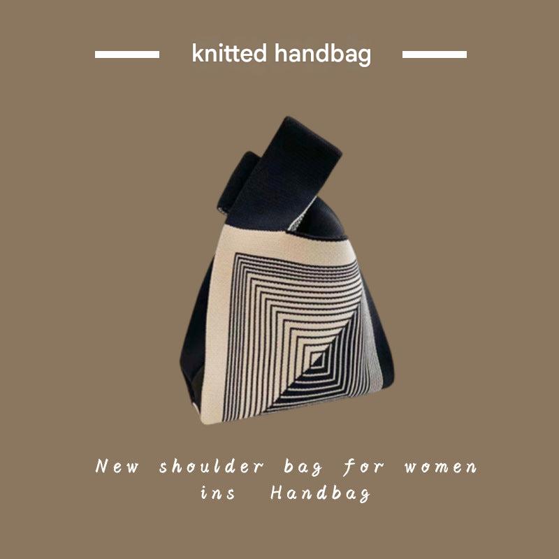 Knitted tote bag with stripe pattern