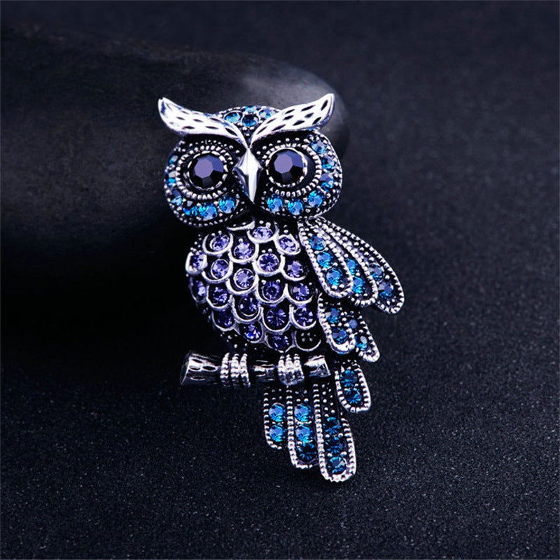 Stylish Owl Brooch Close-up with Crystals