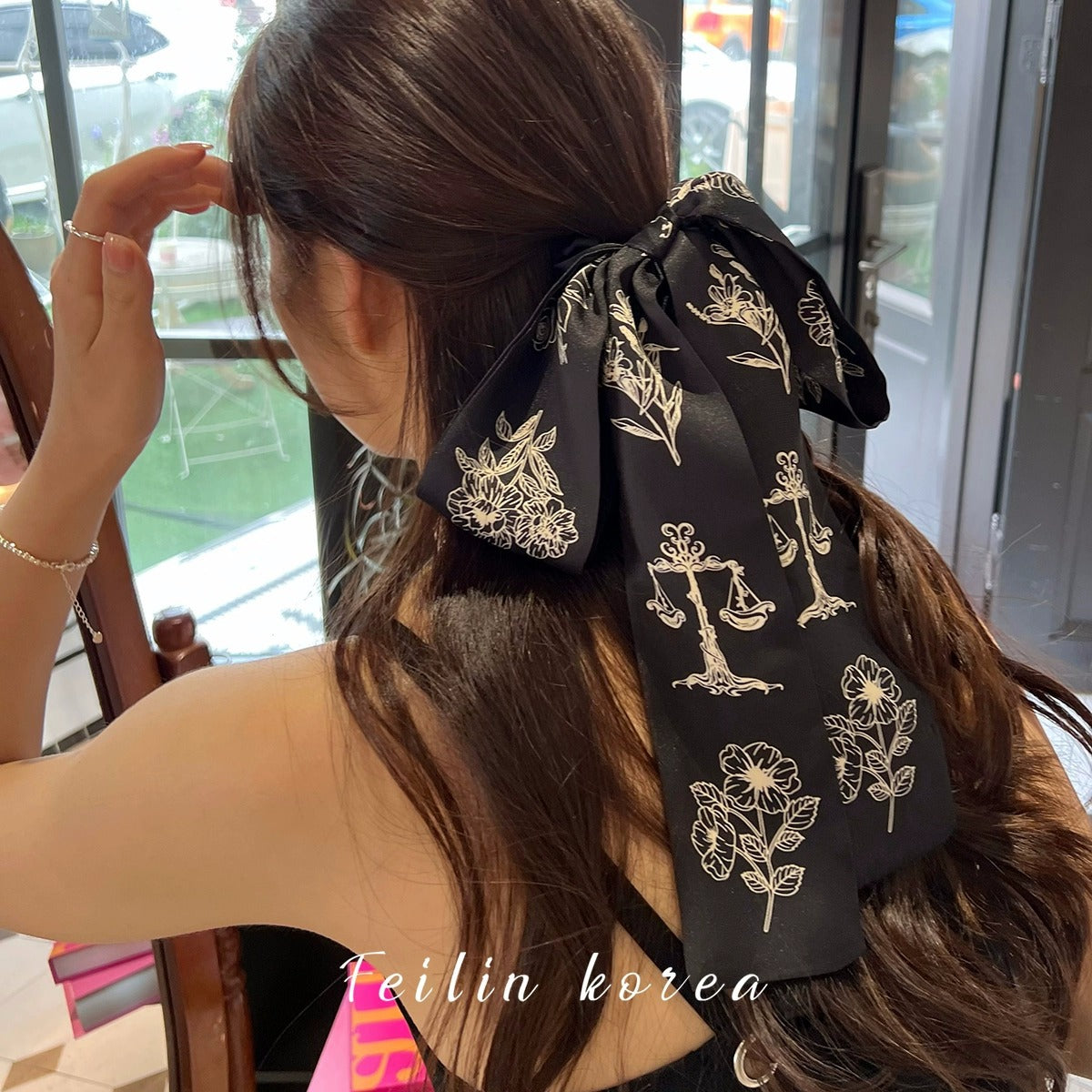 Trendy hair accessory perfect for any occasion