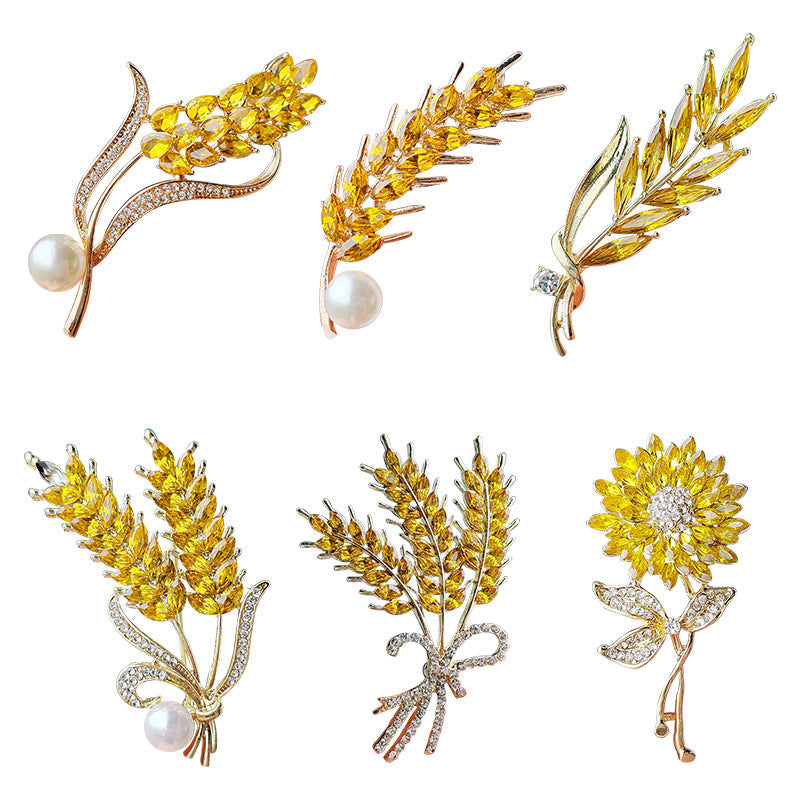 Detailed Image of Crystal Wheat Ears Brooch